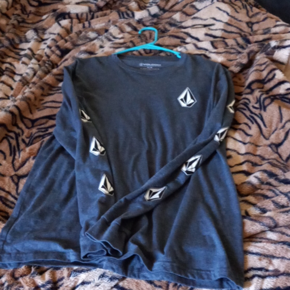 Volcom long sleeve